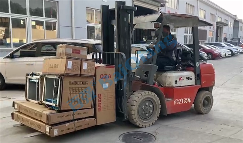 百強洗滌設(shè)備發(fā)貨湖北