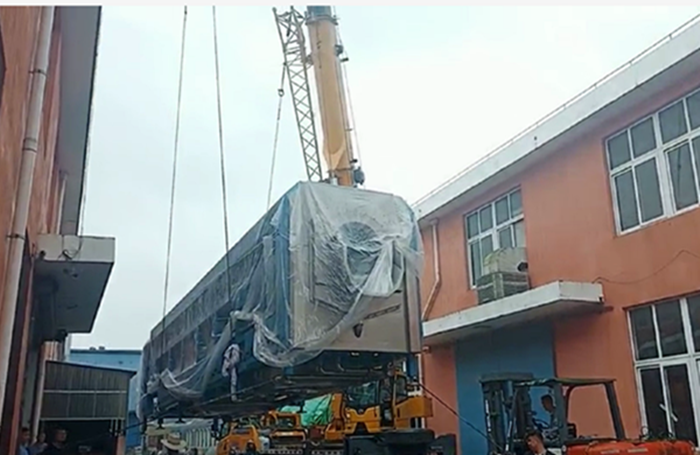 6月27、28日 百強洗滌龍等洗滌設備發貨四川